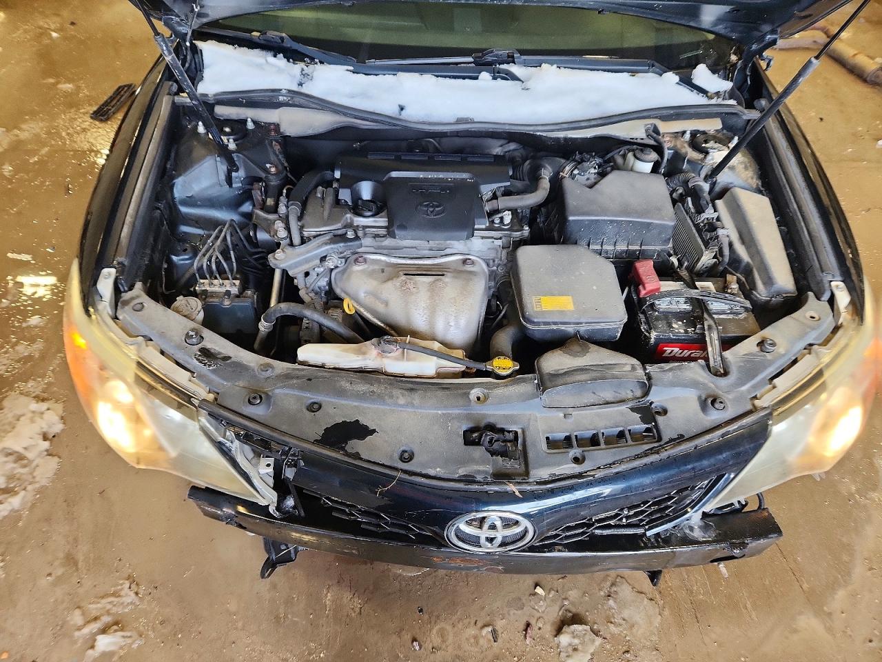 2012 TOYOTA CAMRY SE photo 21
