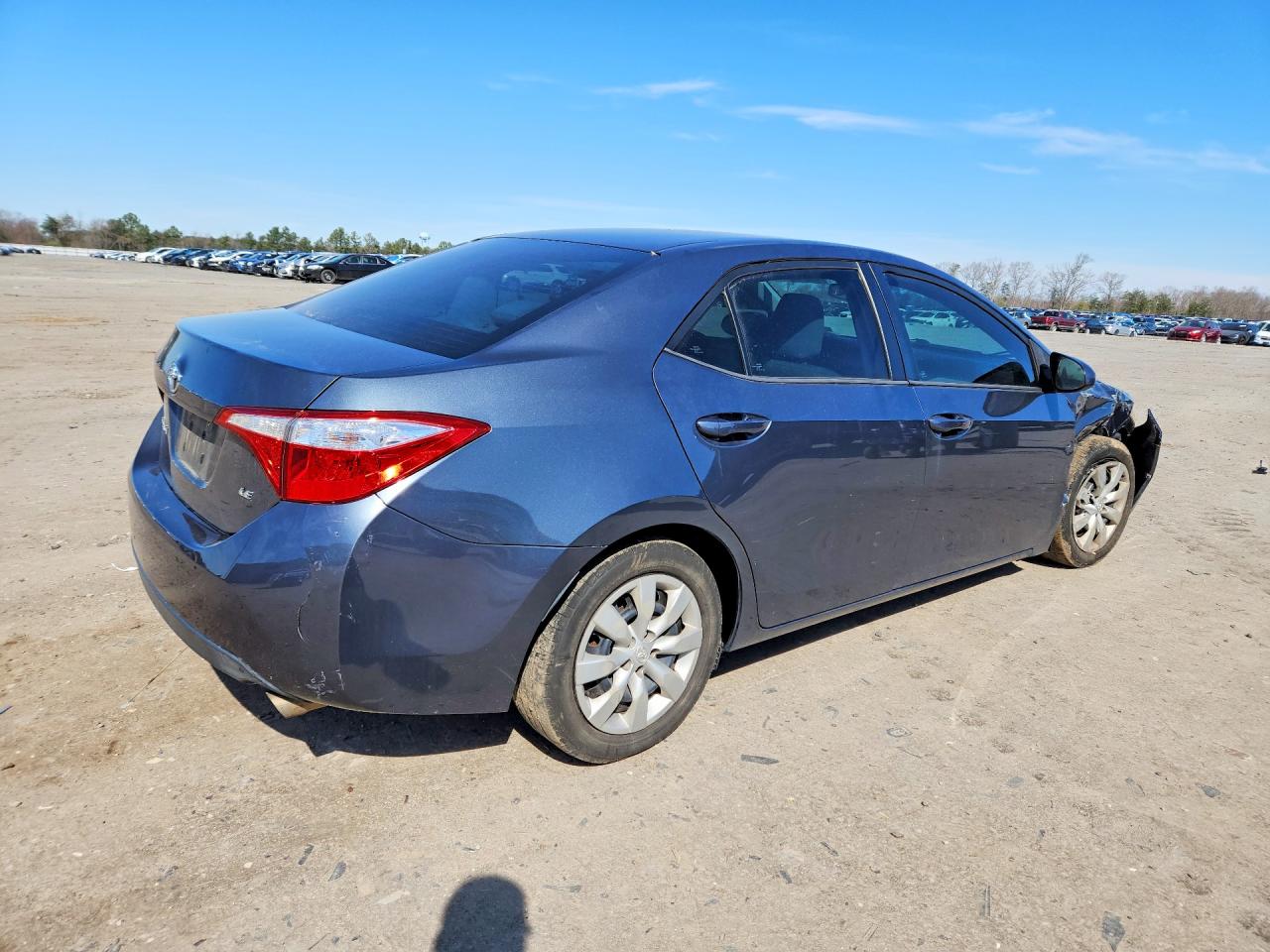 2015 TOYOTA COROLLA LE photo 5
