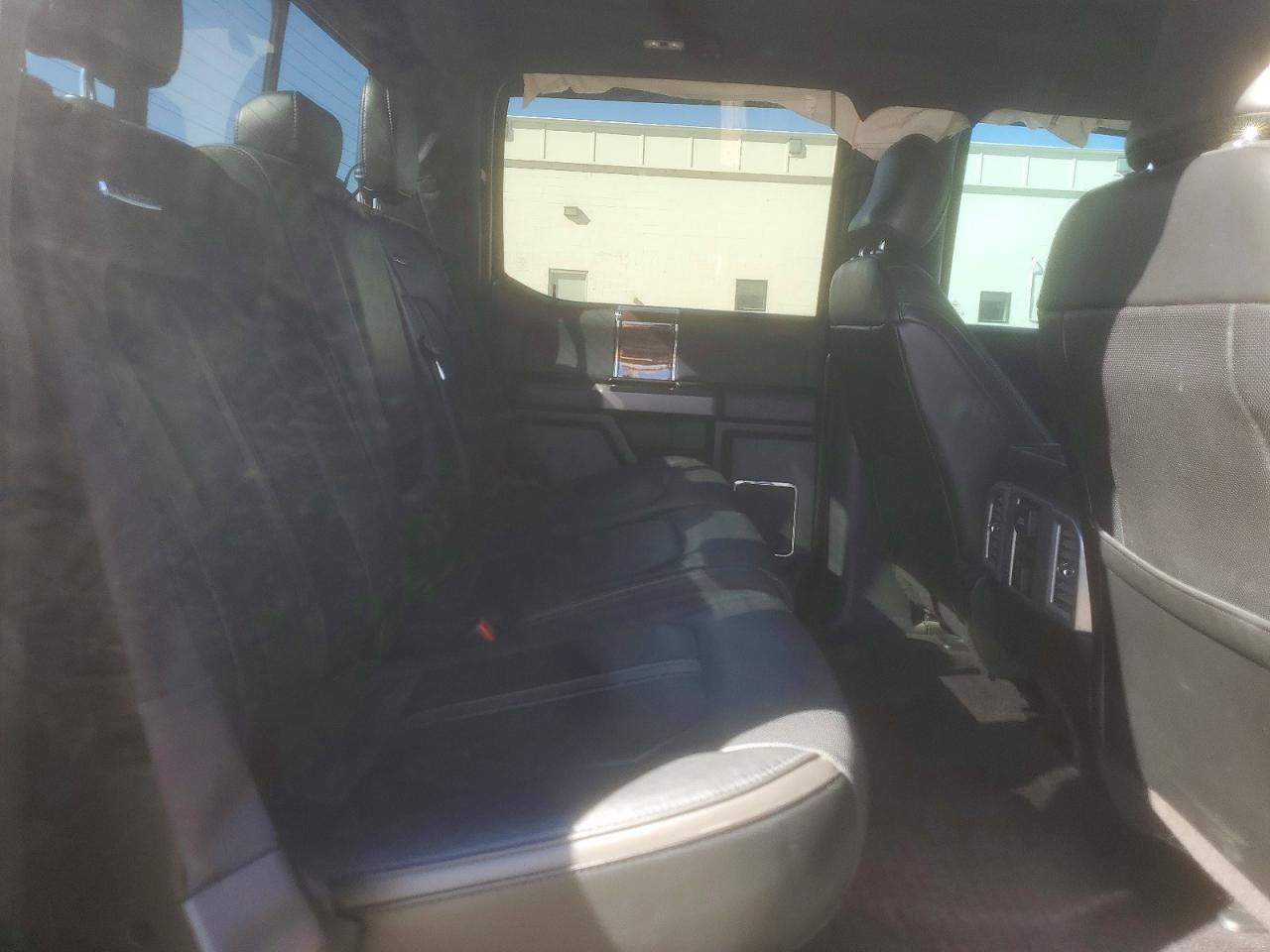 2016 FORD F150 SUPERCREW photo 19