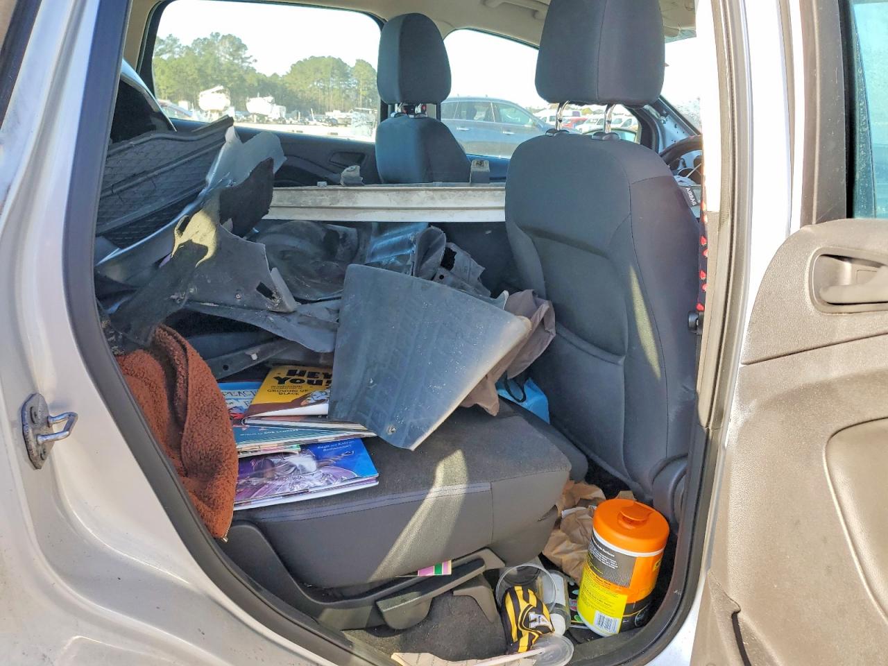 2014 FORD ESCAPE S photo 11