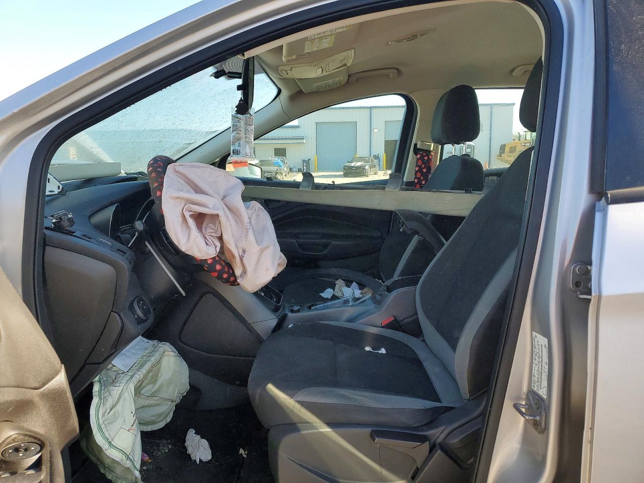 2014 FORD ESCAPE S photo 7