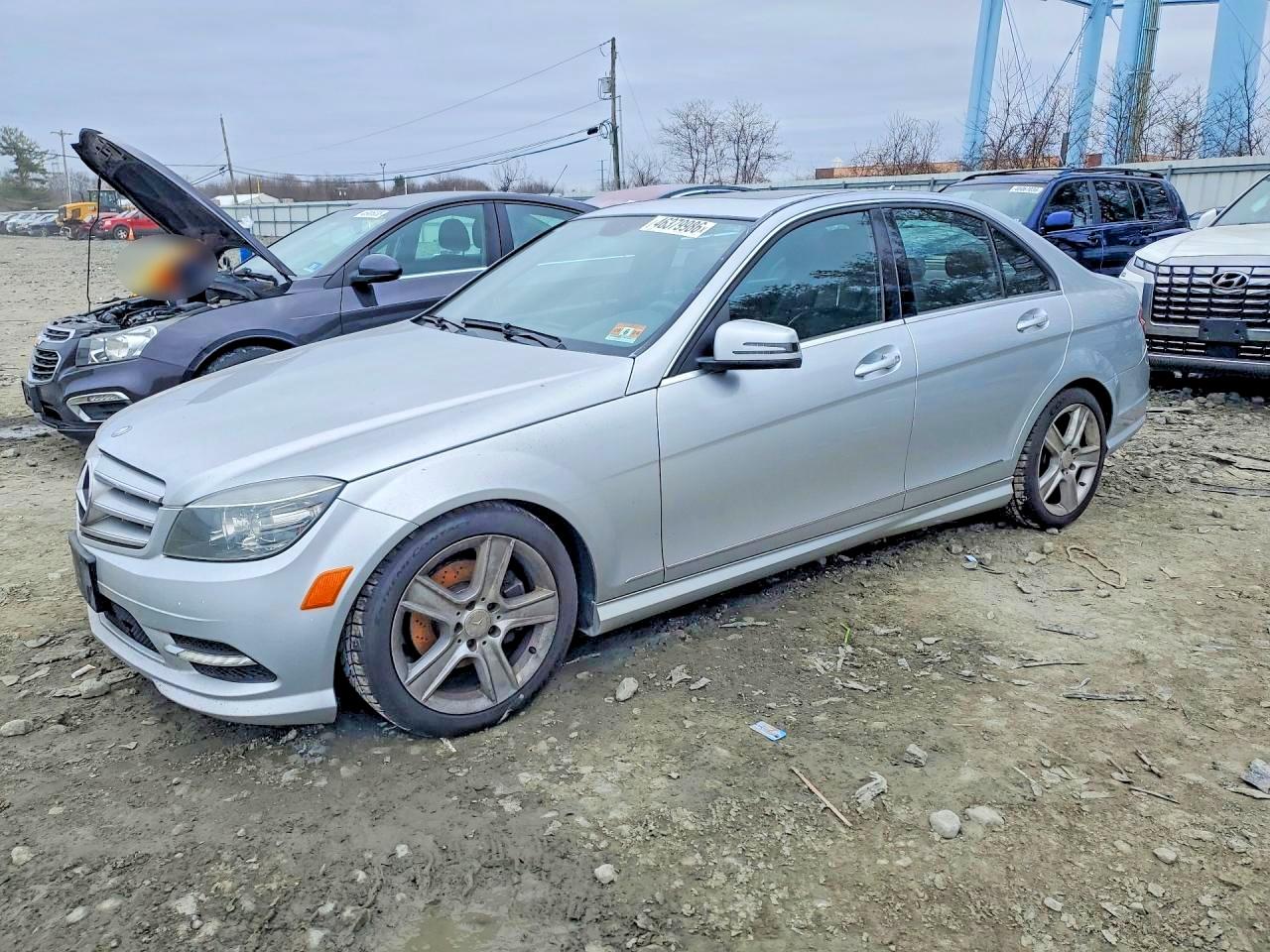 2011 MERCEDES-BENZ C