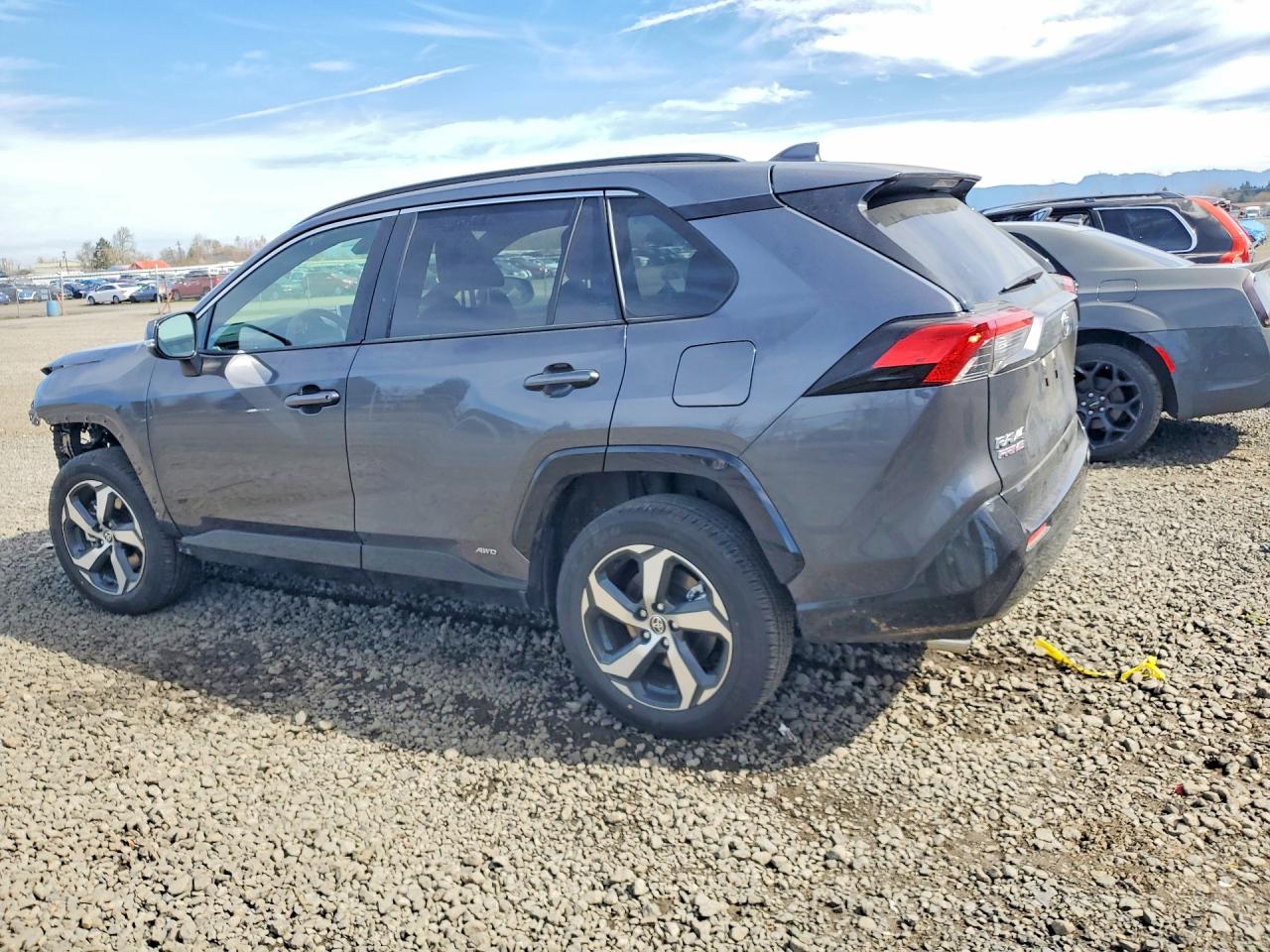 2024 TOYOTA RAV4 PRIME SE photo 2