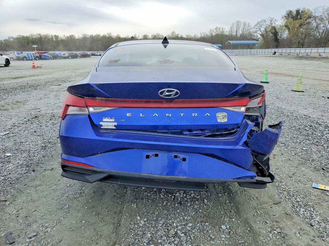 2023 HYUNDAI ELANTRA SEL photo 11