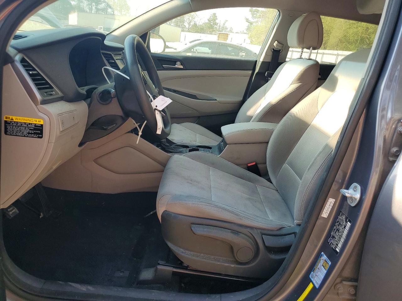 2018 HYUNDAI TUCSON SE photo 13