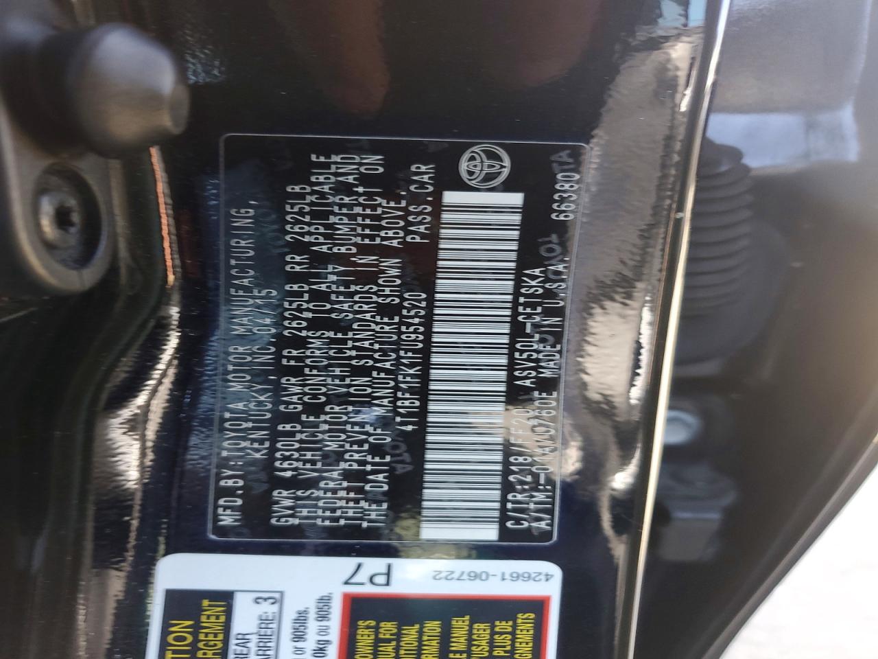2015 TOYOTA CAMRY SE photo 23