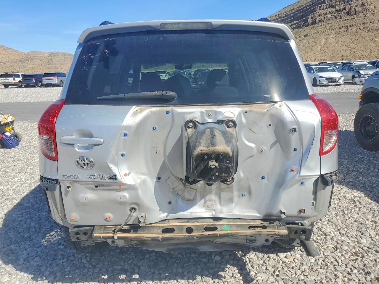 2008 TOYOTA RAV4 LIMITED photo 11