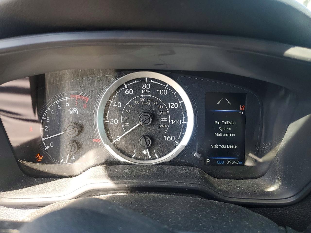 2022 TOYOTA COROLLA LE photo 9