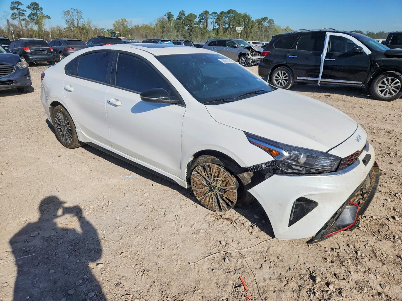 2024 KIA FORTE photo 7