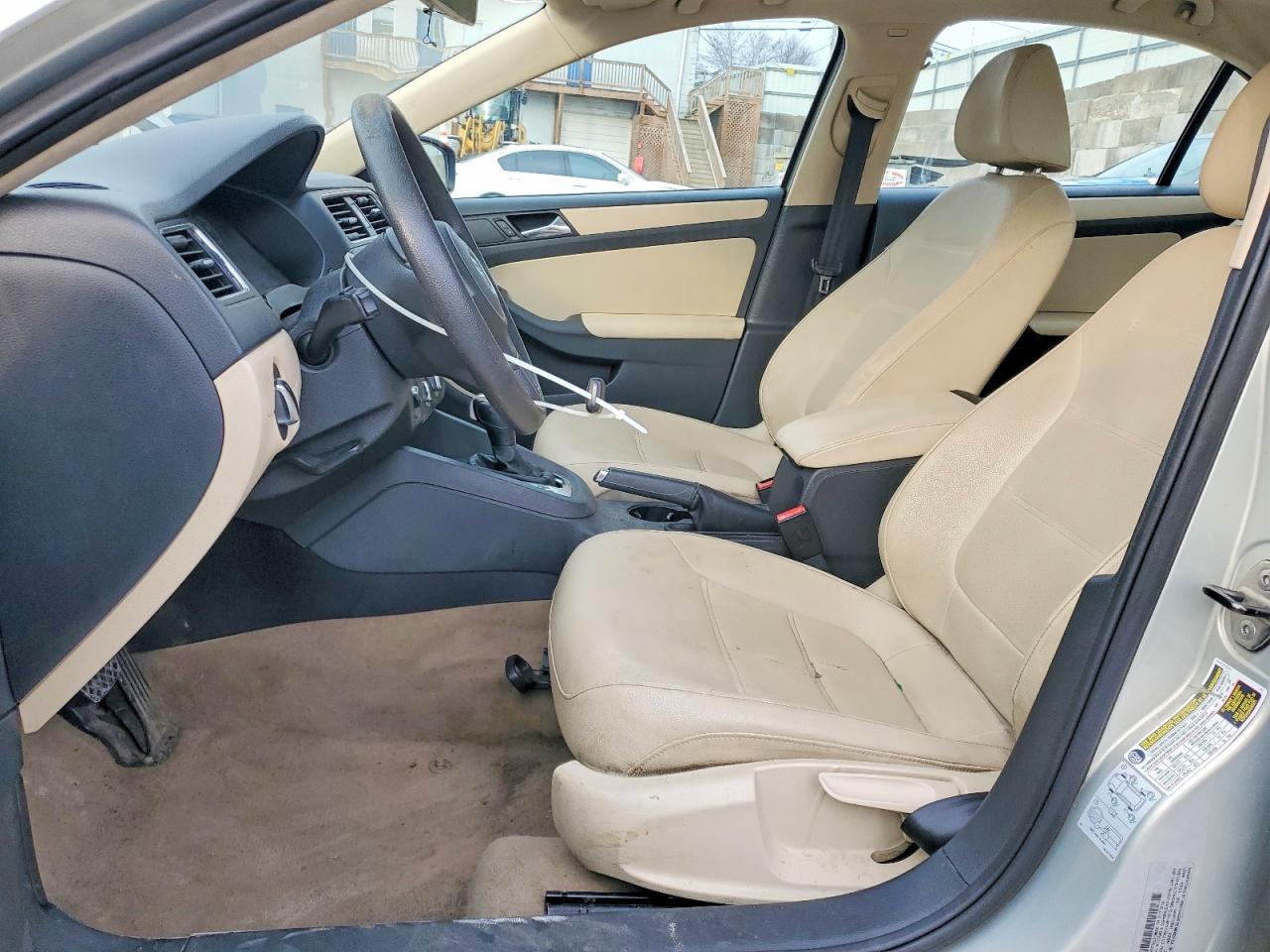 2011 VOLKSWAGEN JETTA SE photo 7