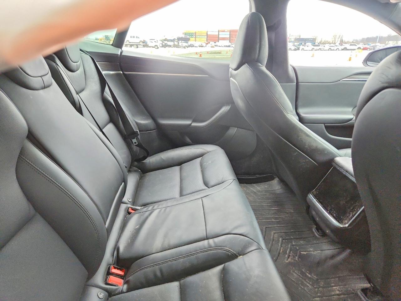 2022 TESLA MODEL S photo 10