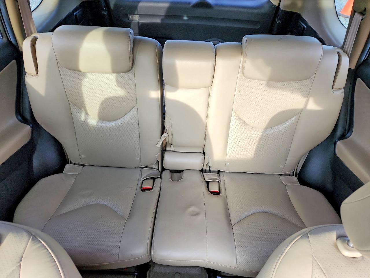 2011 TOYOTA RAV4 LIMITED photo 28