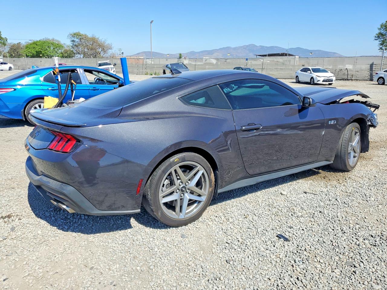 2024 FORD MUSTANG GT photo 7