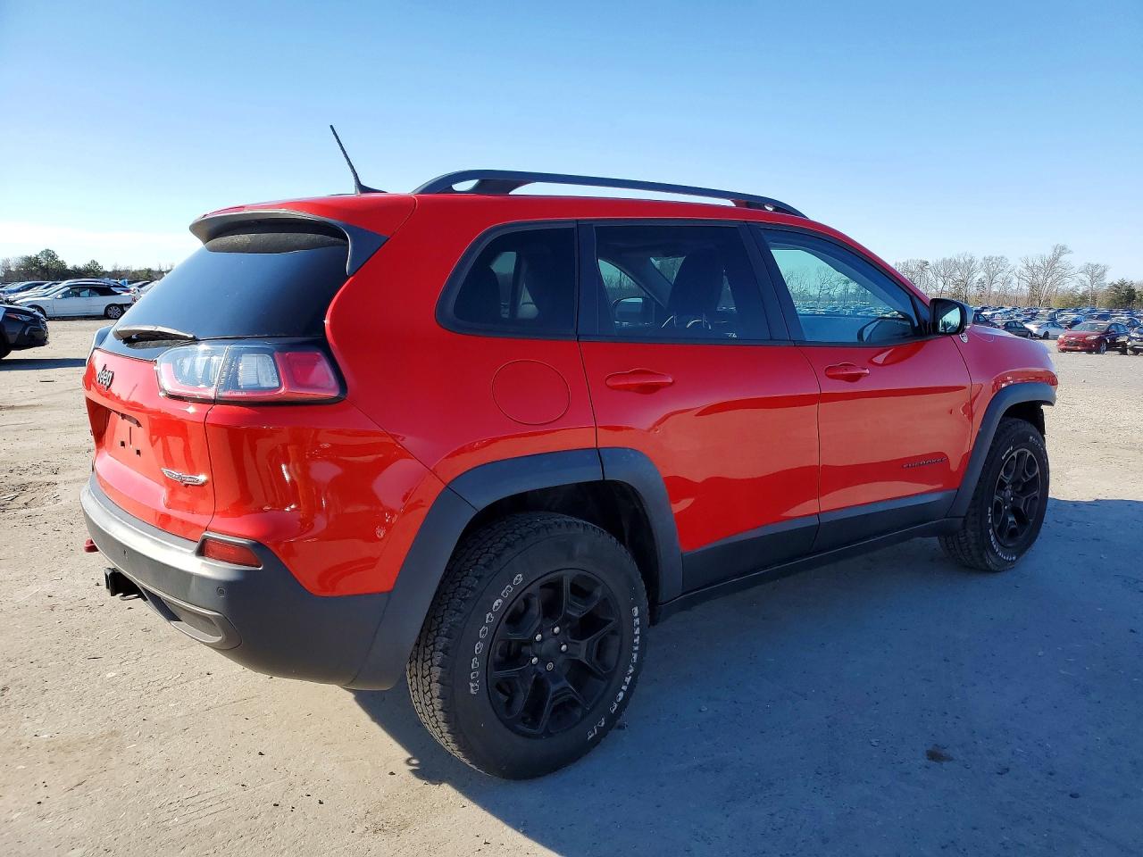 2019 JEEP CHEROKEE TRAILHAWK photo 5
