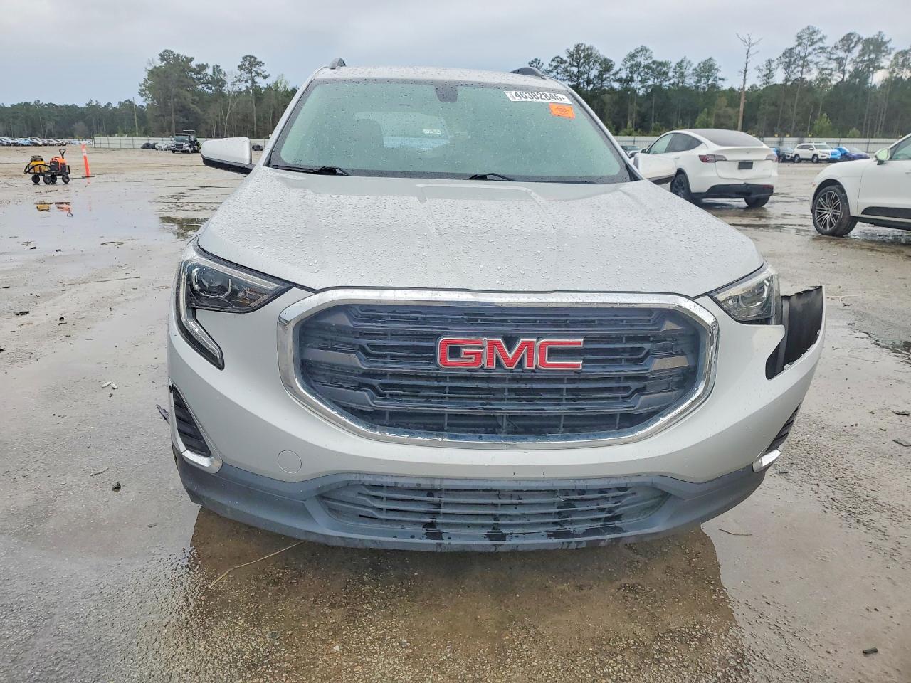2018 GMC TERRAIN SLE photo 5