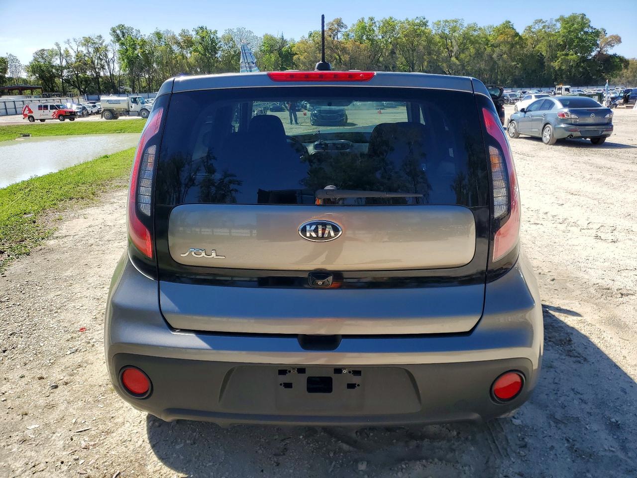 2018 KIA SOUL BASE photo 11