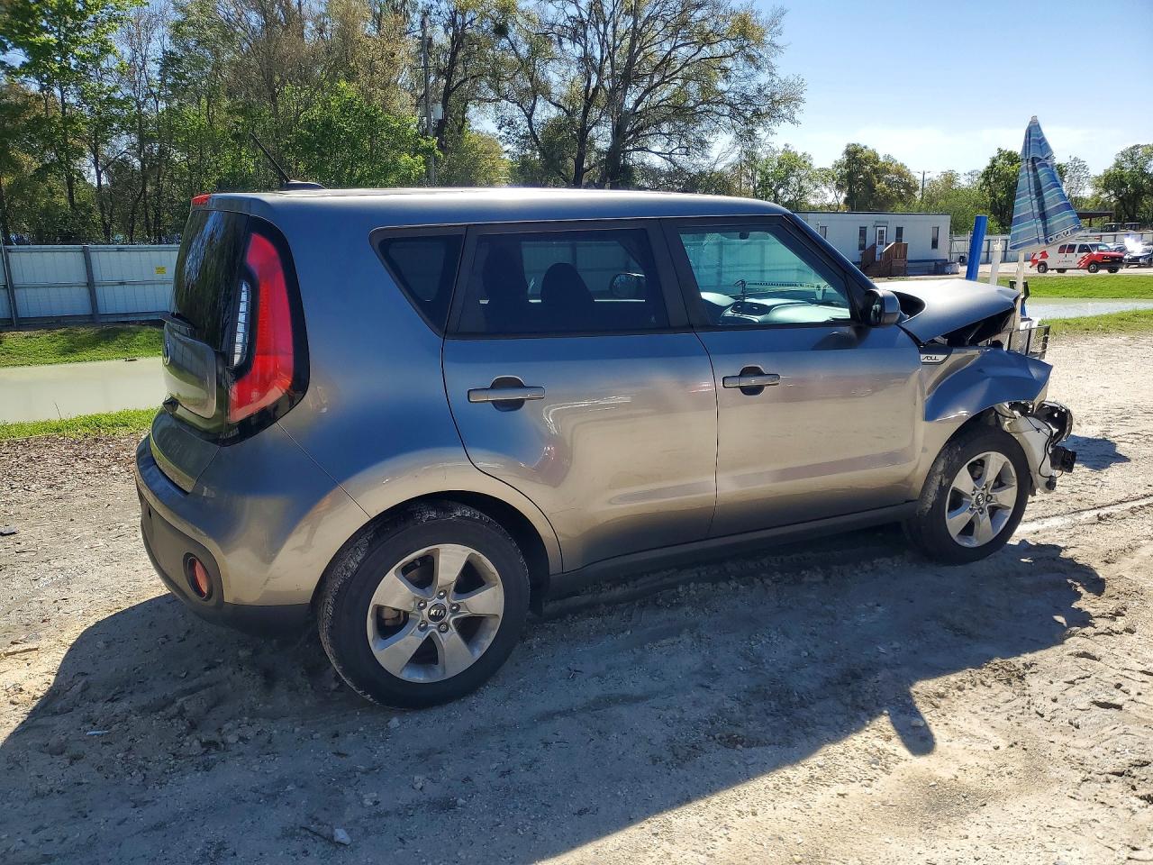 2018 KIA SOUL BASE photo 5