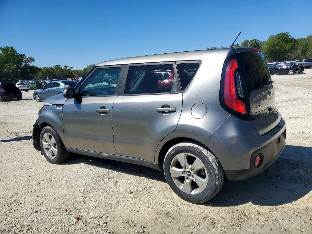 2018 KIA SOUL BASE photo 3