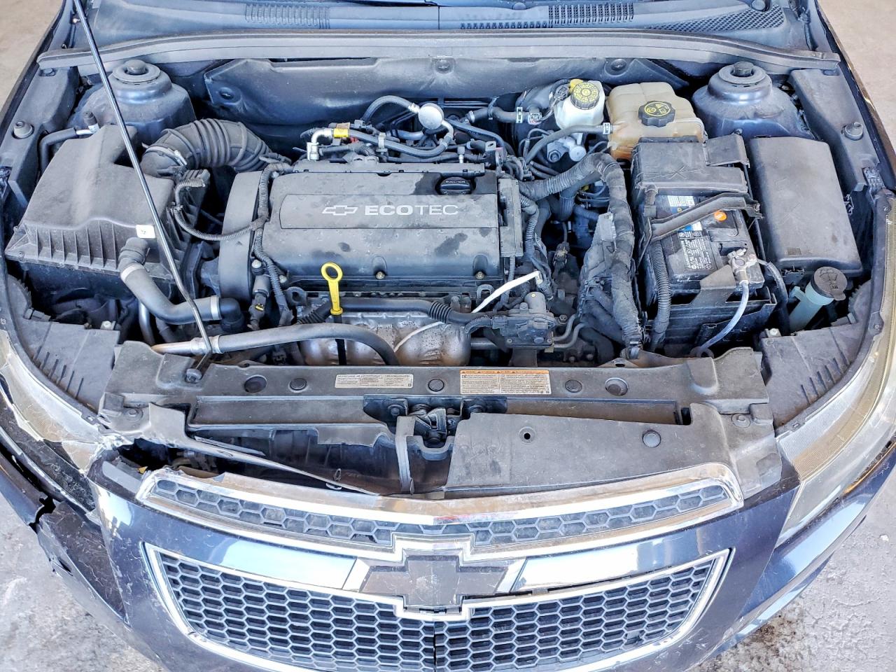 2014 CHEVROLET CRUZE LS photo 21