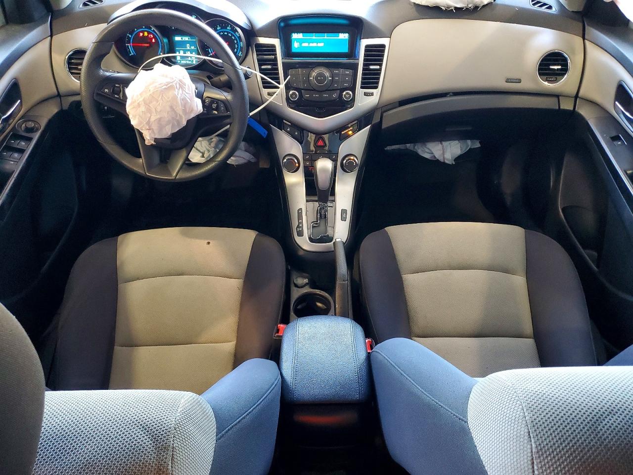 2014 CHEVROLET CRUZE LS photo 15