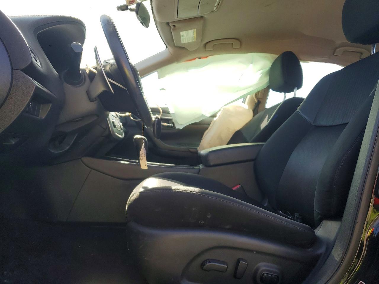 2016 NISSAN ALTIMA 2.5 SR photo 13
