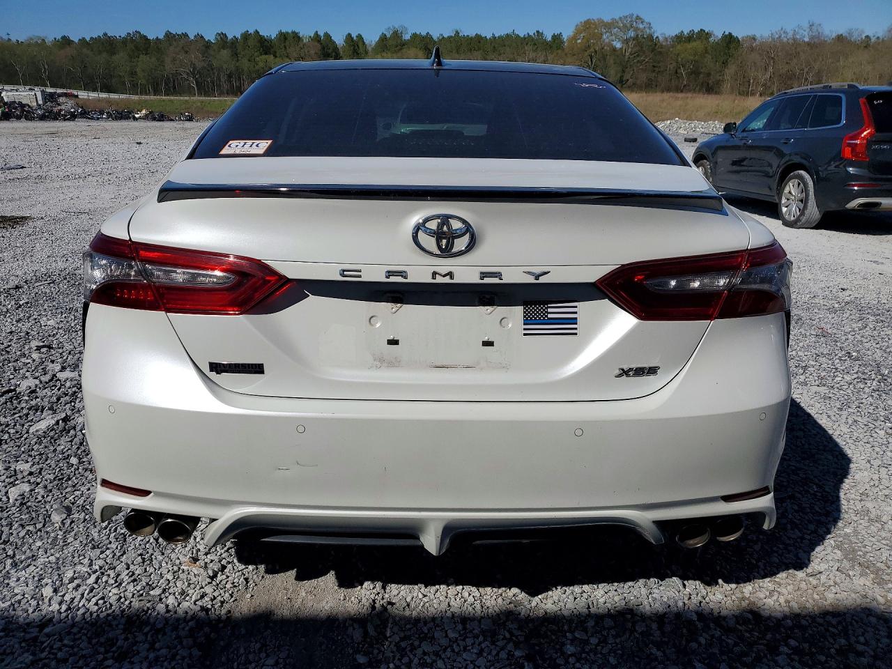 2019 TOYOTA CAMRY XSE photo 11