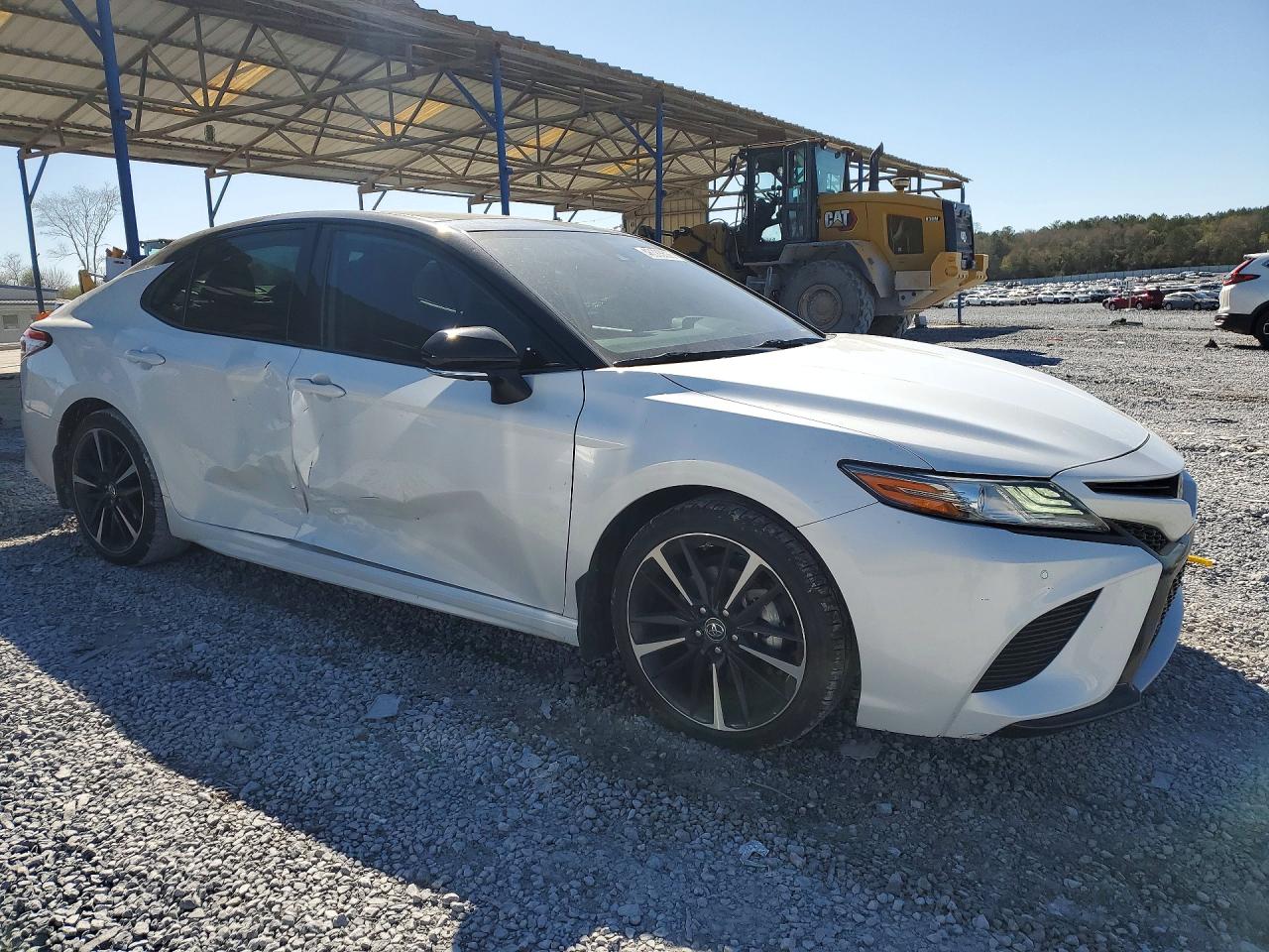 2019 TOYOTA CAMRY XSE photo 7