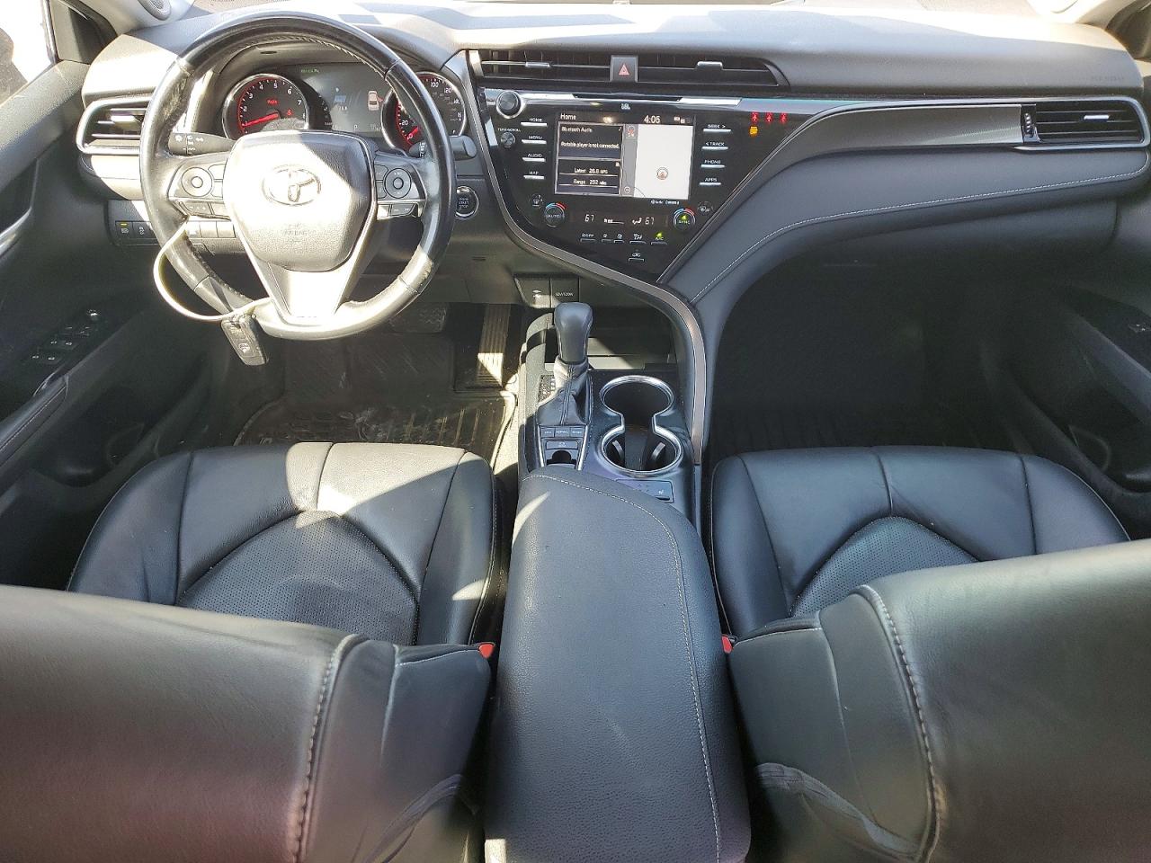 2019 TOYOTA CAMRY XSE photo 15