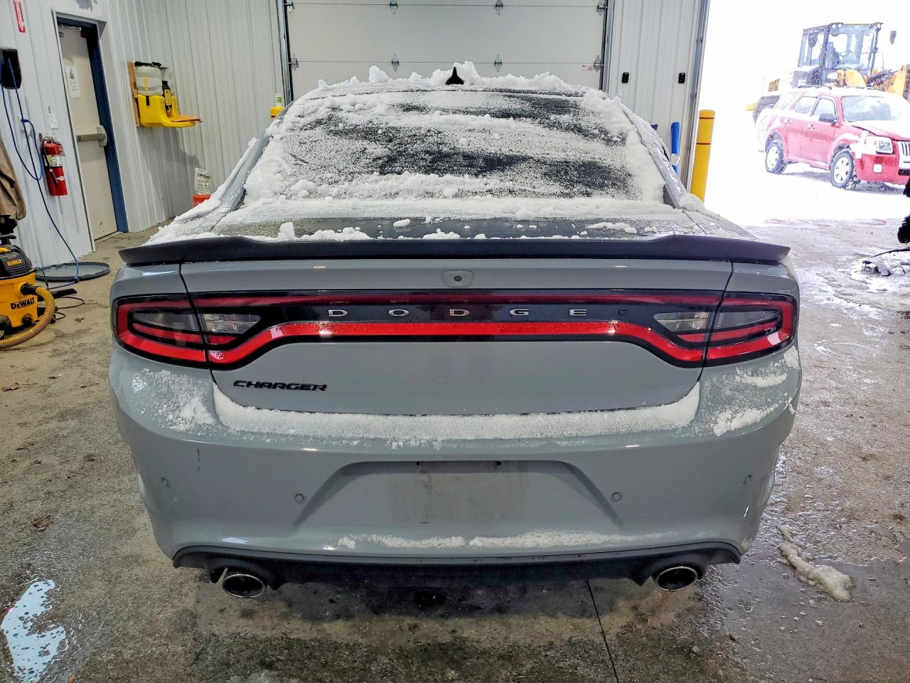 2020 DODGE CHARGER R photo 11