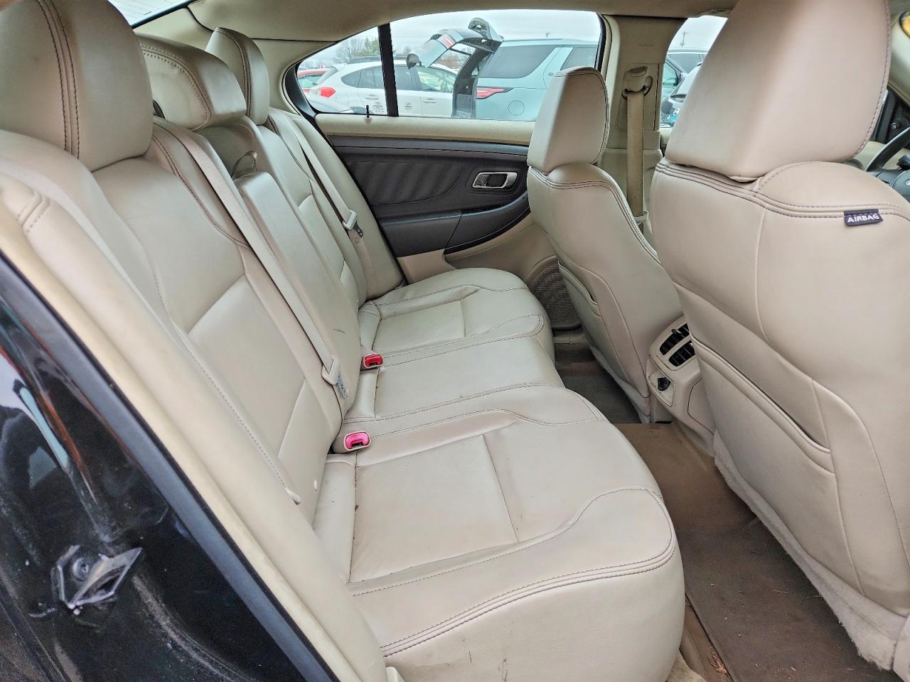 2011 FORD TAURUS SEL photo 19
