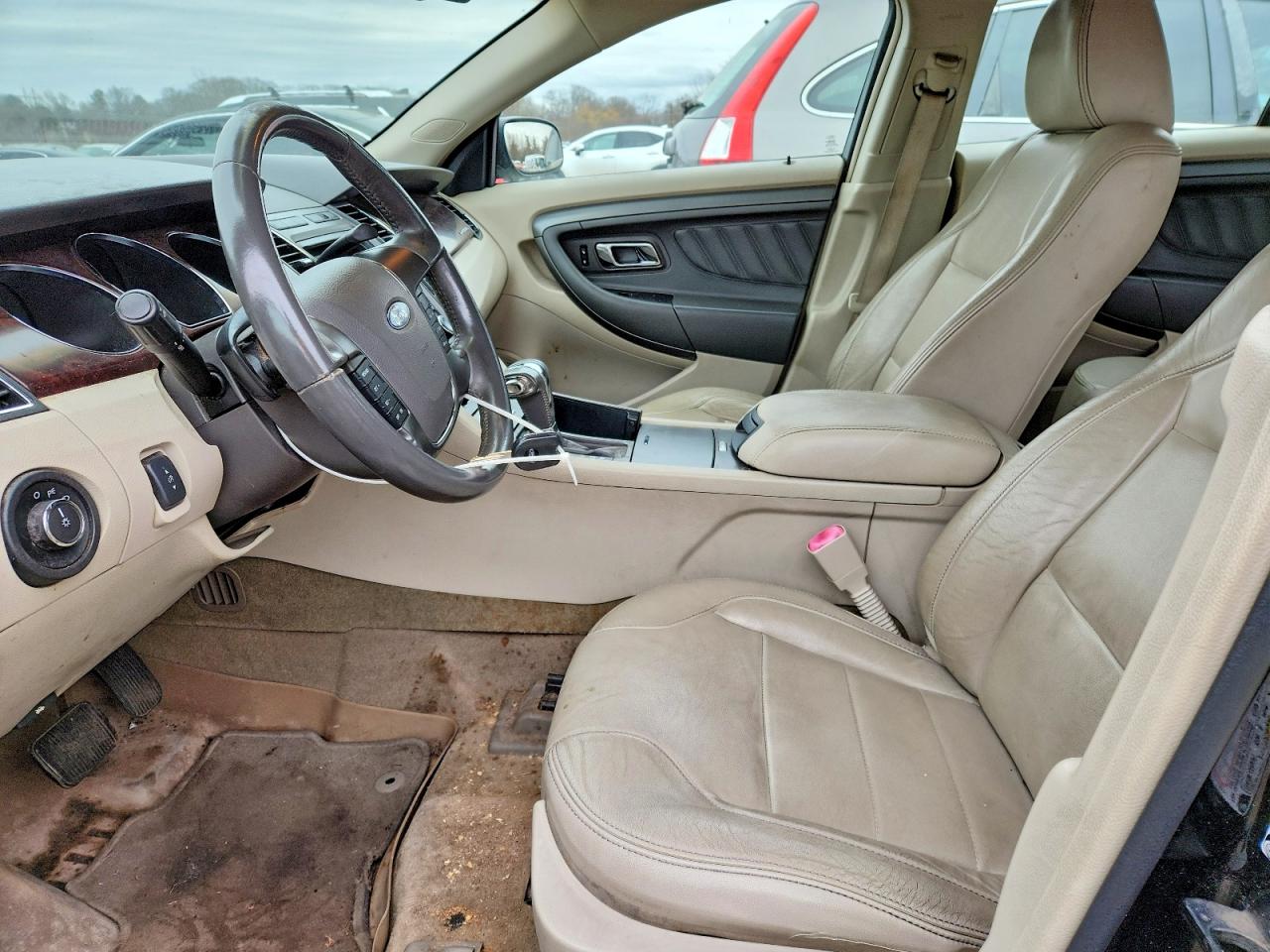 2011 FORD TAURUS SEL photo 13