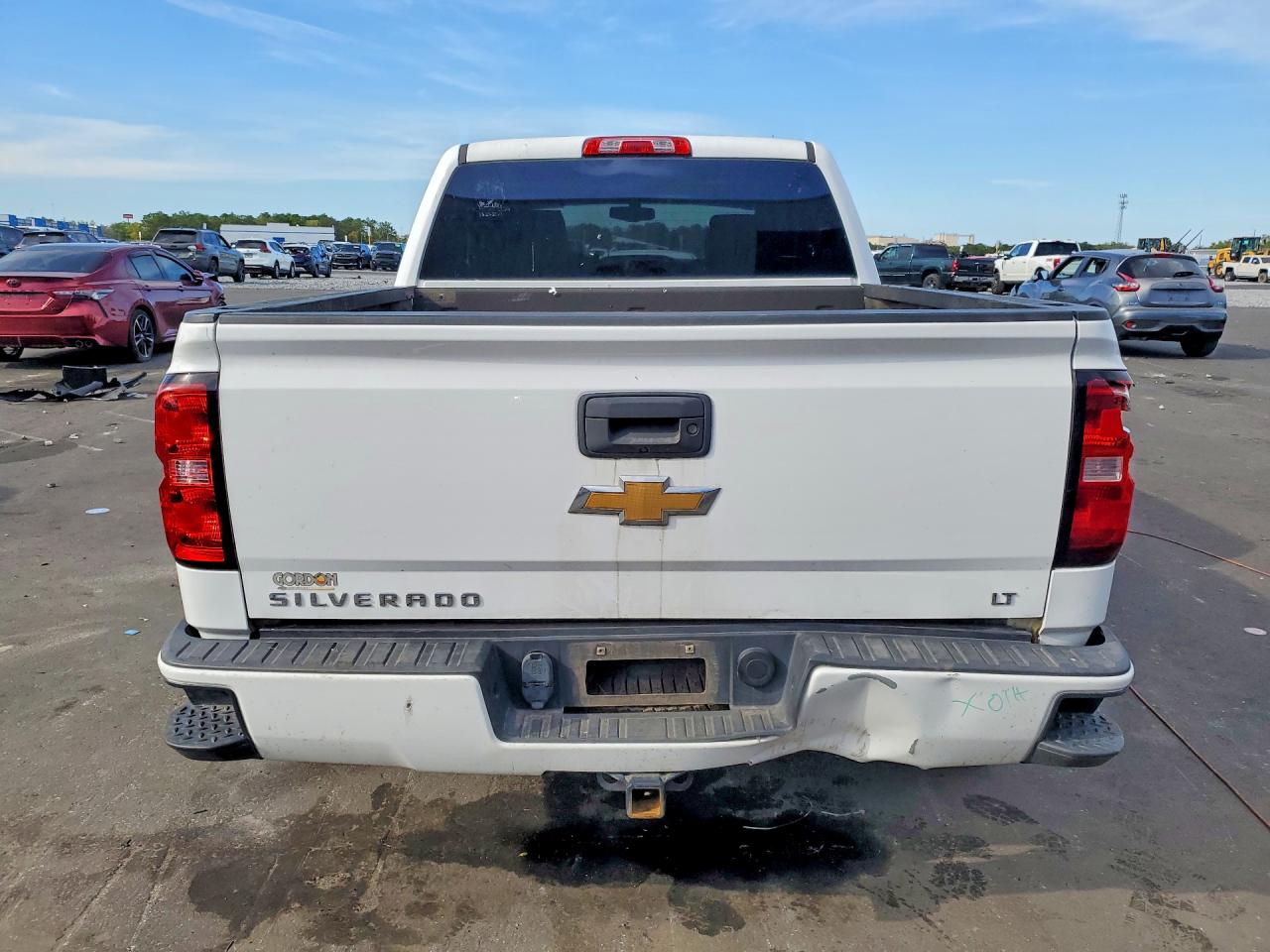2017 CHEVROLET SILVERADO K1500 LT photo 6