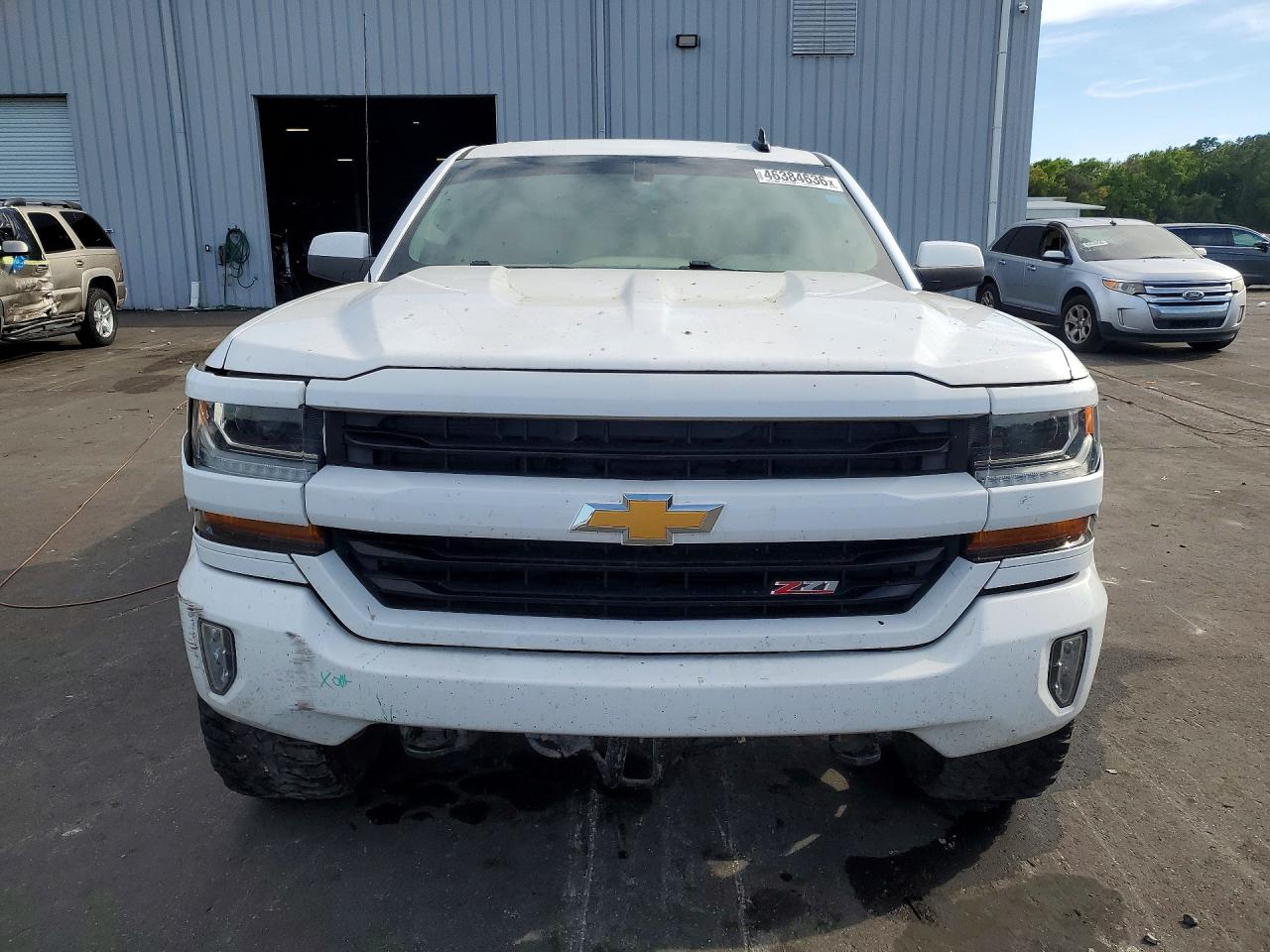 2017 CHEVROLET SILVERADO K1500 LT photo 5