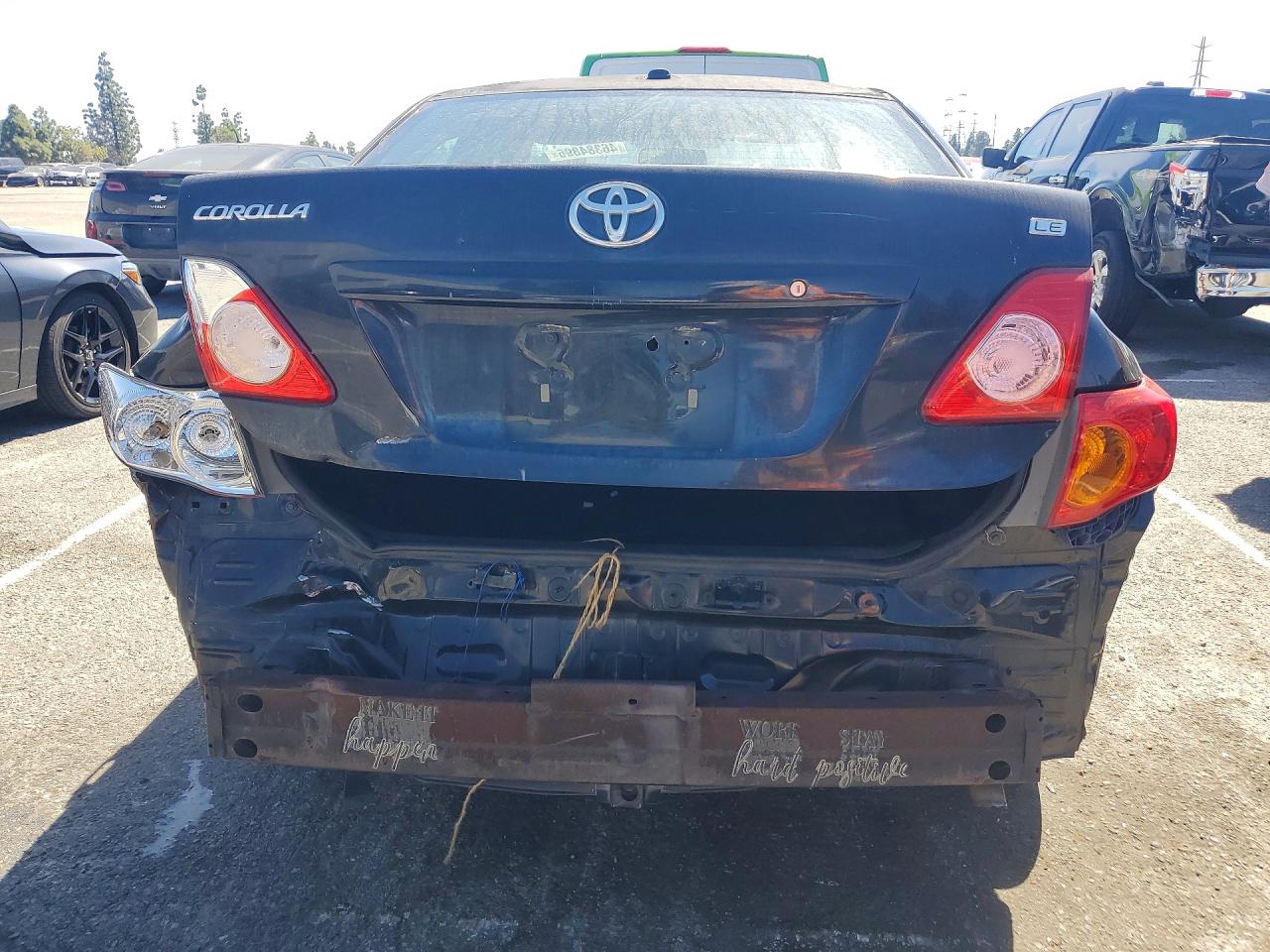 2009 TOYOTA COROLLA LE photo 11