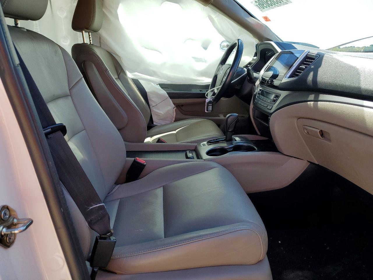 2016 HONDA PILOT EXL photo 19