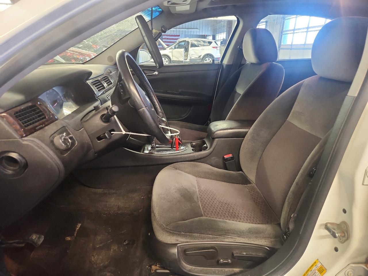 2013 CHEVROLET IMPALA LT photo 19