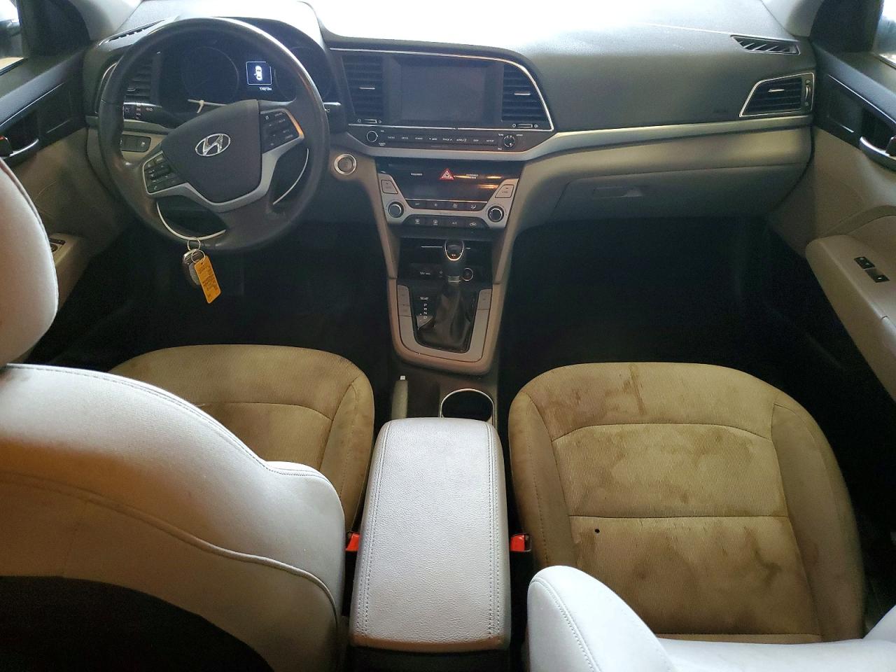 2017 HYUNDAI ELANTRA SE photo 22
