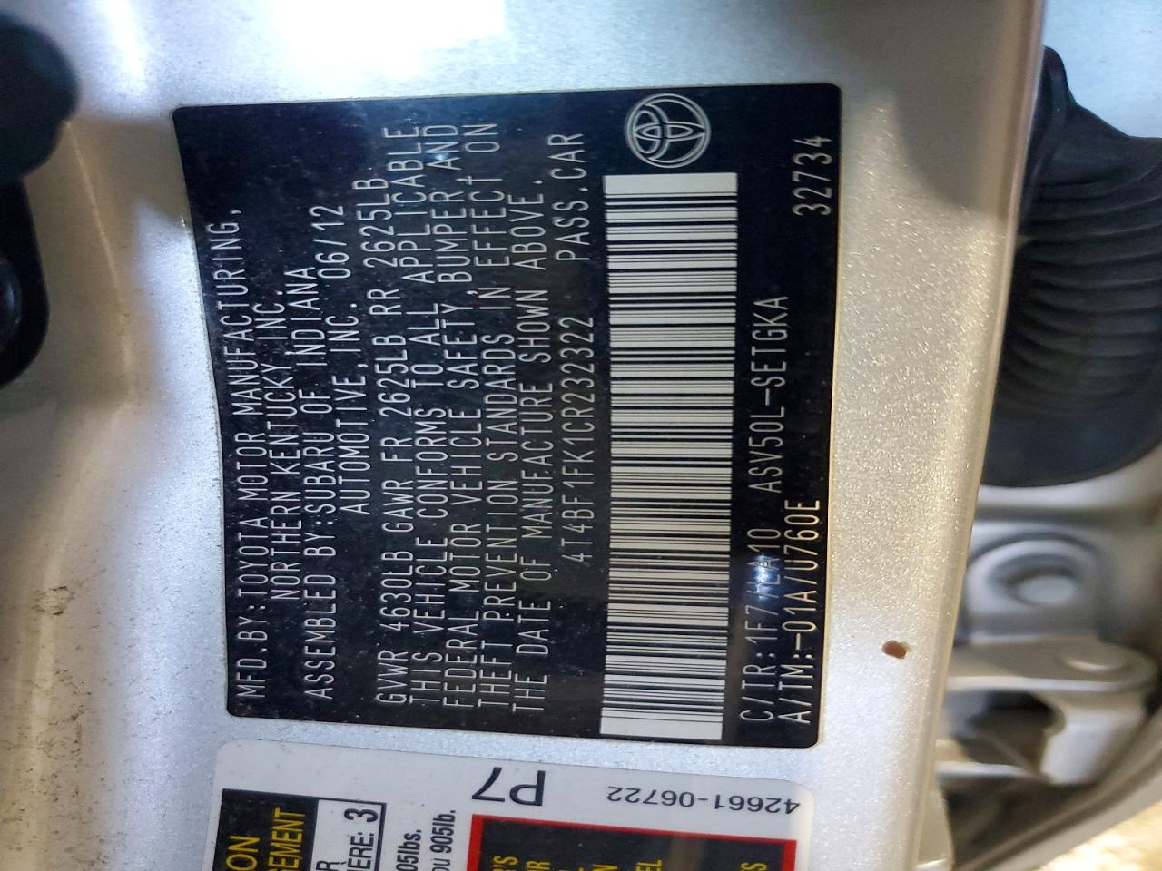 2012 TOYOTA CAMRY XLE photo 23