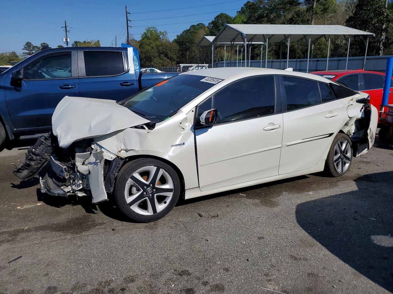 2016 TOYOTA PRIUS