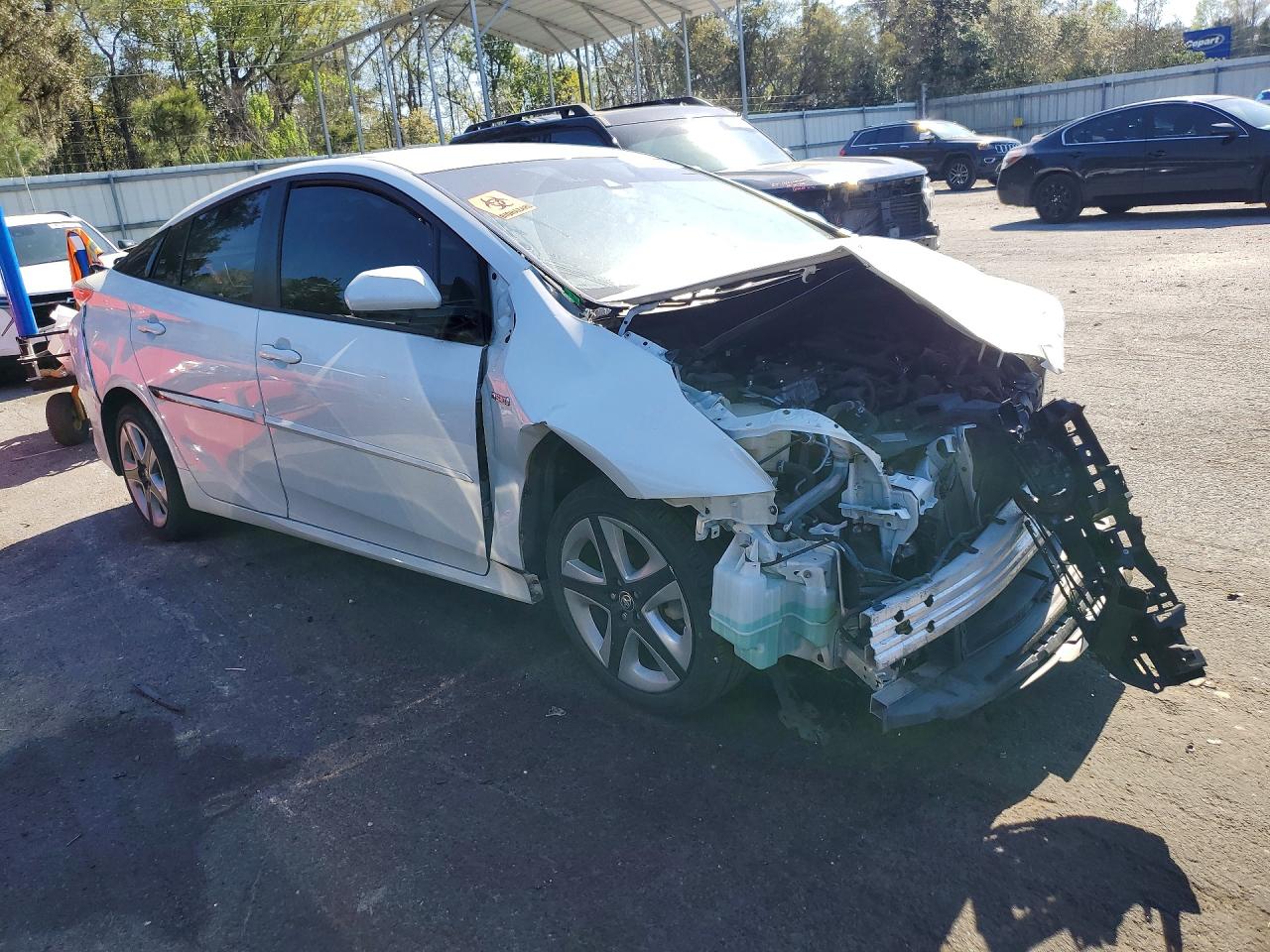 2016 TOYOTA PRIUS THREE TOURING photo 4