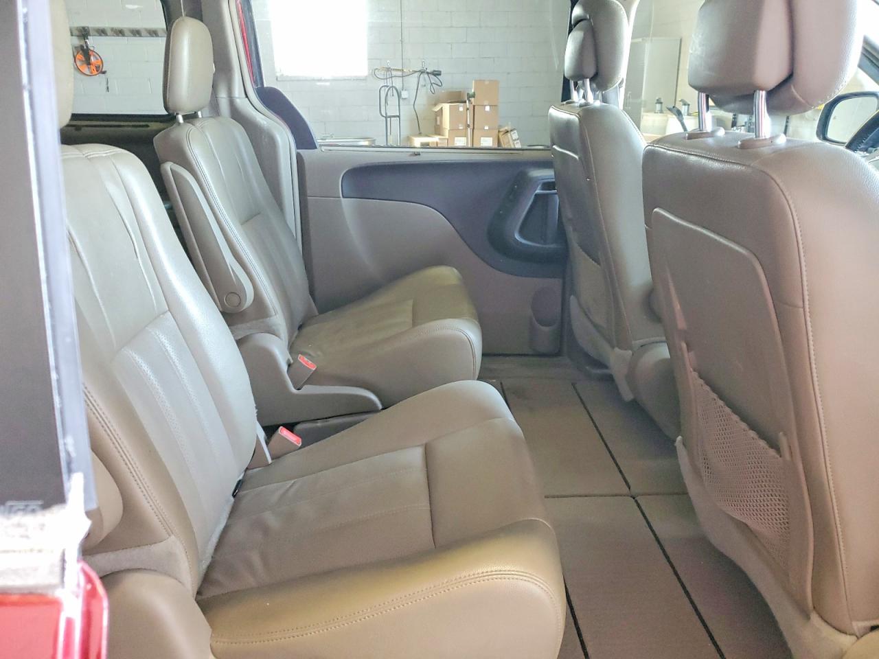 2012 CHRYSLER TOWN & COUNTRY TOURING L photo 31