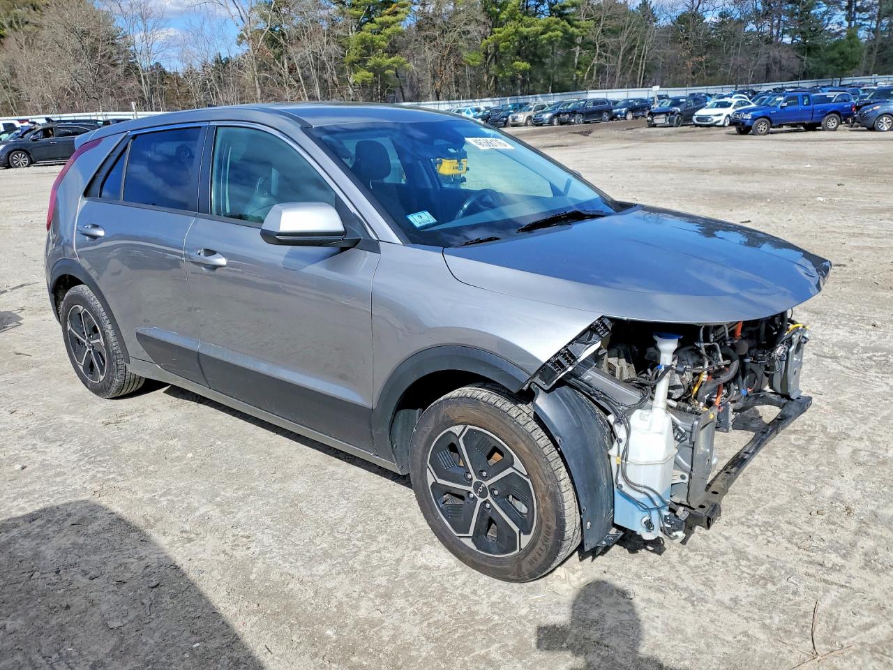 2023 KIA NIRO LX photo 7