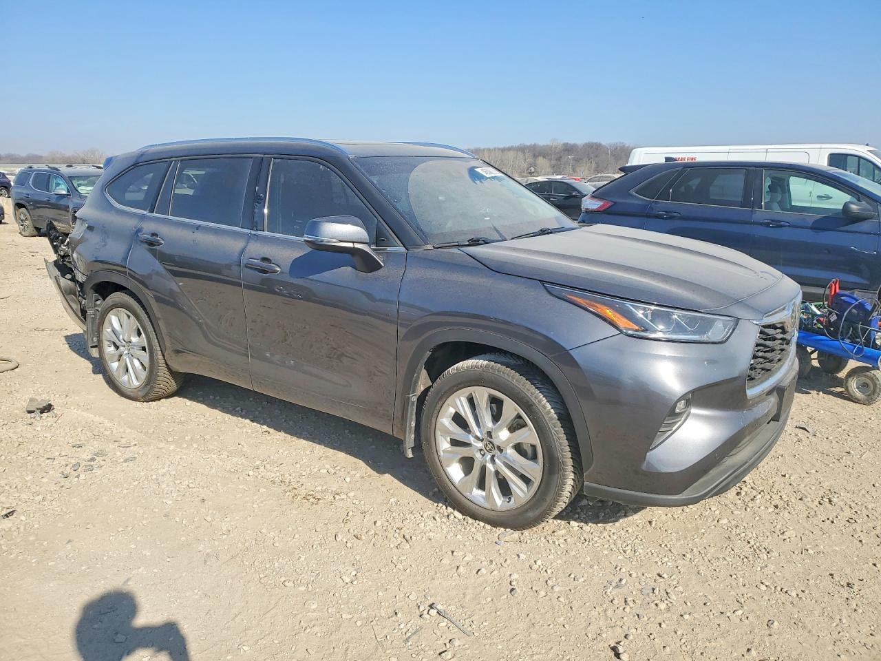 2021 TOYOTA HIGHLANDER LIMITED photo 7