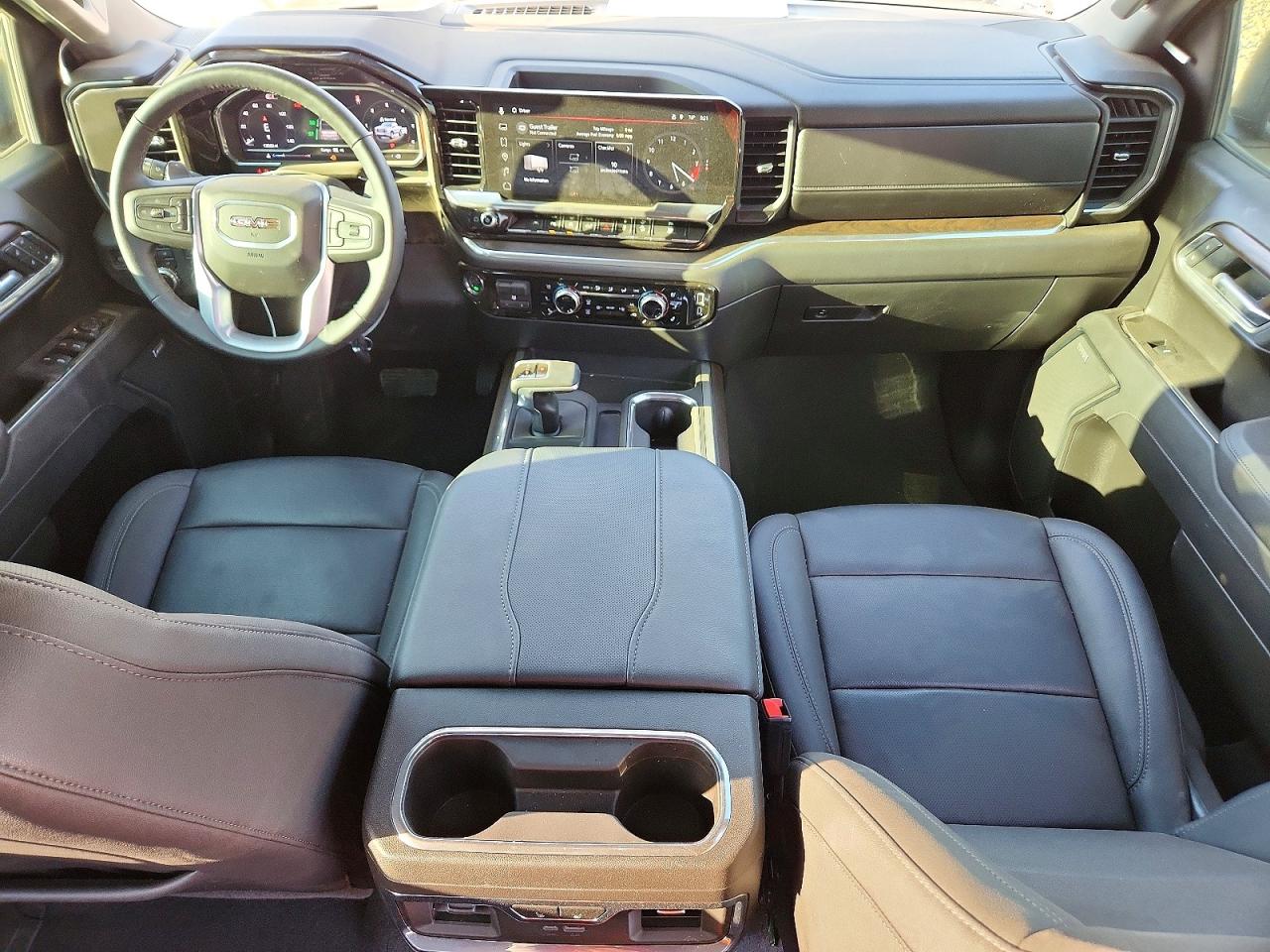 2025 GMC SIERRA K1500 SLT photo 22