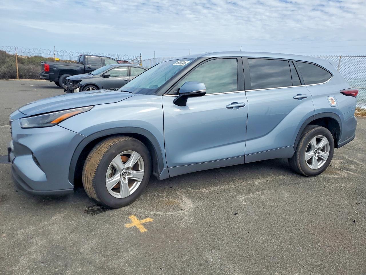 2024 TOYOTA HIGHLANDER