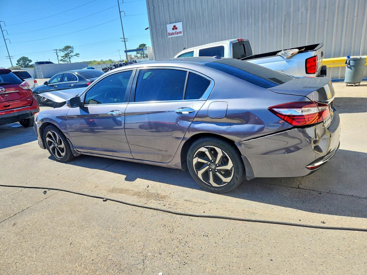 2017 HONDA ACCORD EXL photo 2