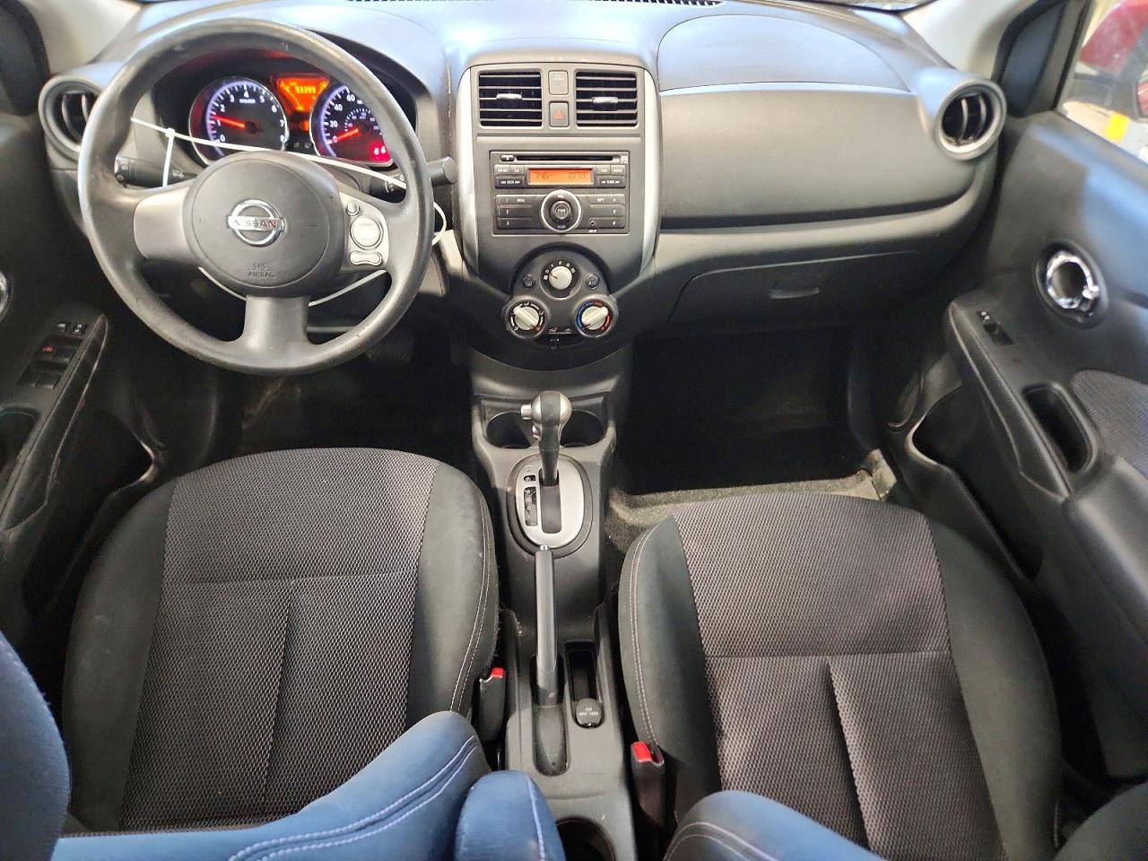 2014 NISSAN VERSA 1.6 SV photo 22