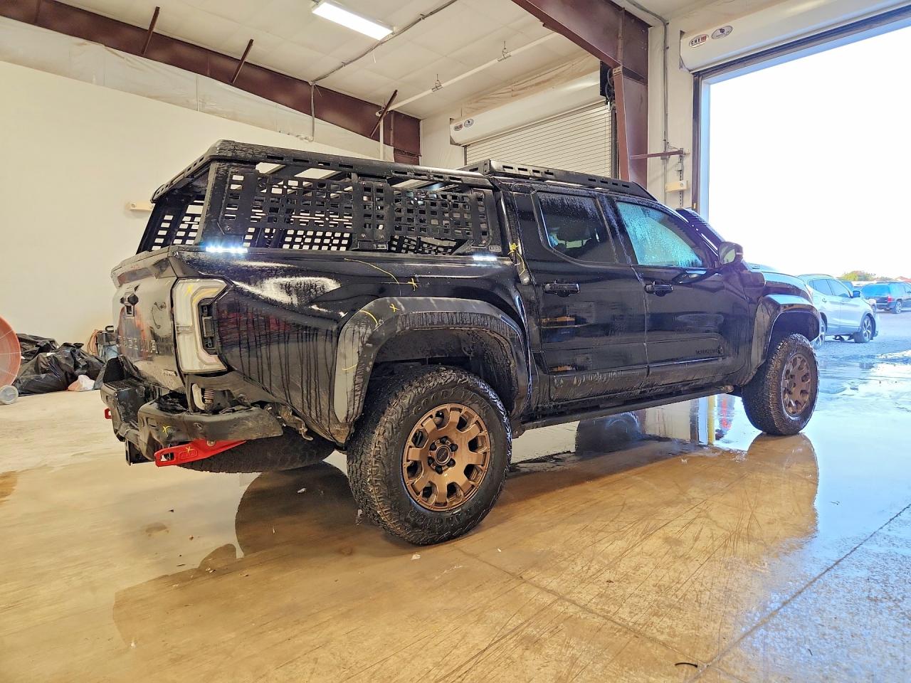 2025 TOYOTA TACOMA TRAILHUNTER HV photo 3