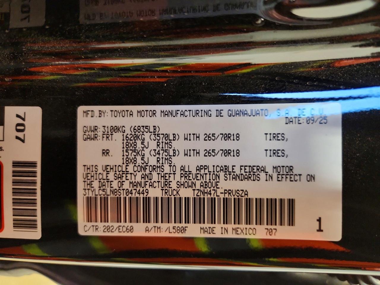 2025 TOYOTA TACOMA TRAILHUNTER HV photo 12