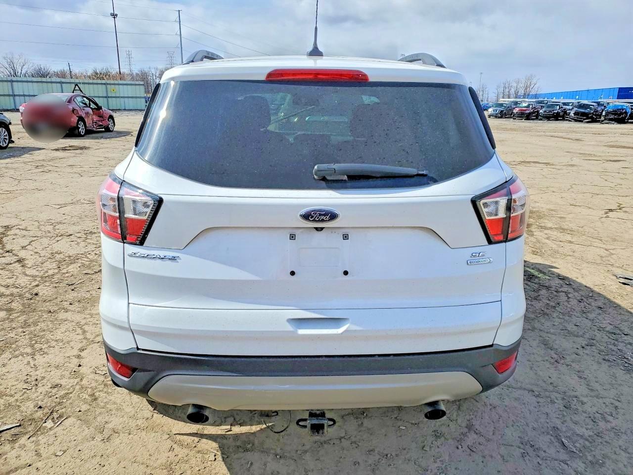 2018 FORD ESCAPE SE photo 11